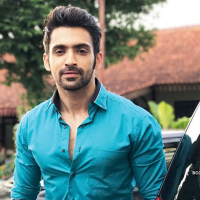 Arjit Taneja8