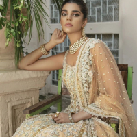 Sanam Saeed16