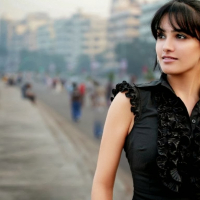 Anita Hassanandani8