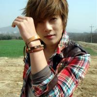 Kim_Hyun_Joong_8