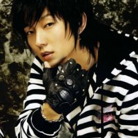 Lee Jun-Ki_17