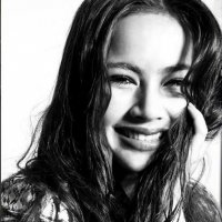 Urassaya Sperbund_5