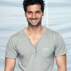 Aham_Sharma_7