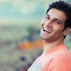 Aham_Sharma_8