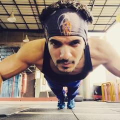 Arjun_Bijlani_5