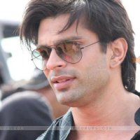 Karan_Singh_Grover_47