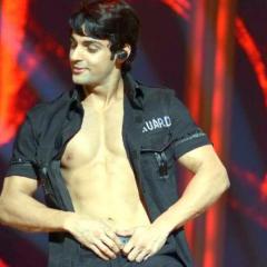 Karan Wahi_21
