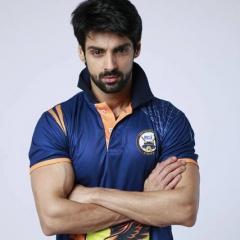 Karan Wahi_29