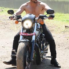 Karanvir_Bohra_11