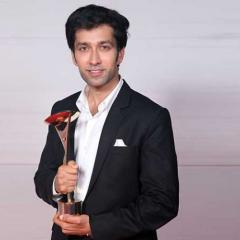Nakuul_Mehta_18