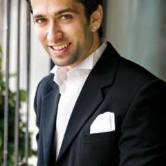 Nakuul_Mehta_19
