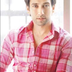 Nakuul_Mehta_20