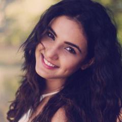 Jasmin_Bhasin_23