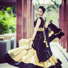 Madirakshi_Mundle_7