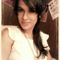 Nia_Sharma_22