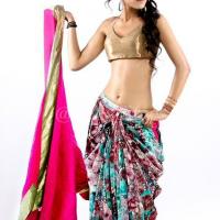 Nia_Sharma_23