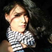 Nia_Sharma_3