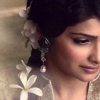 Prachi_Desai_27