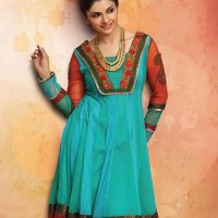 Prachi_Desai_3