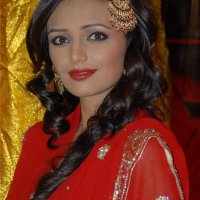 Roshni_Chopra_35