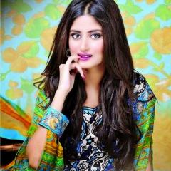 Sajal_Ali_16