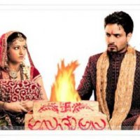 Kaisa_Ye_Pyar_Hai_20