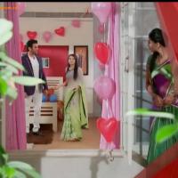 Iss Pyaar Ko Kya Naam Doon?...Ek Baar Phir_14