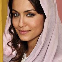 Hiba Abouk_2