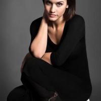 Megan Montaner_36