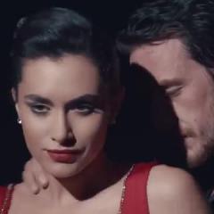 Her_Sey_Asktan_3