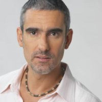  Miguel Varoni_12