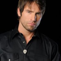 Rafael Amaya_26