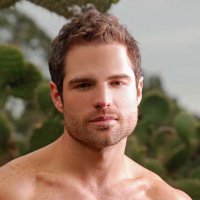 Roberto_Manrique_4