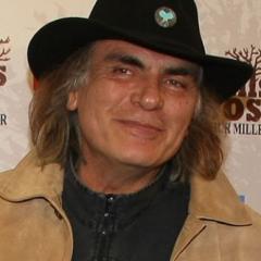 Salvador Pineda