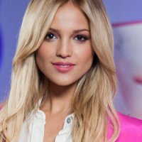 Eiza Gonzalez_24