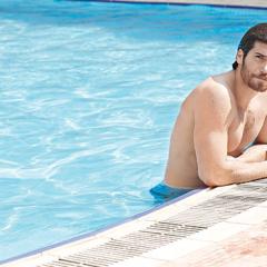 Can_Yaman_13