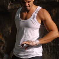 Haluk Piyes  _2