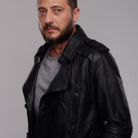Yiğit Özşener_2