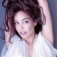 Azra_Akın_10