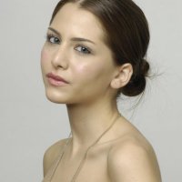 Ezgi_Asaroglu_9