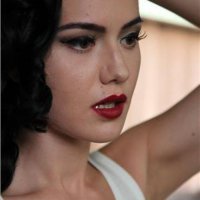 Fahriye_Evcen_16