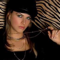 Leyla_Basak_17