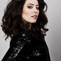 Pelin_Akil_4