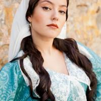 Pelin_Akil_6