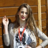 Serenay_Sarikaya_22