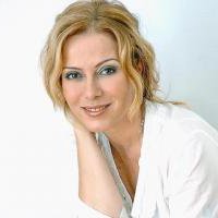 Zuhal_Olcay_8