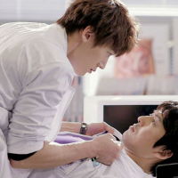 Emergency Couple (6)