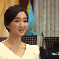 Queen of Ambition (2)