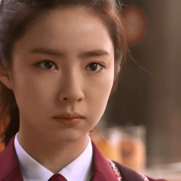 The Girl Who Sees Smells  (3)