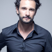 Rodrigo Santoro4